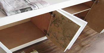 木桌這樣防霉，要省心不少呢！