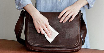 真皮包包發(fā)霉的處理方法！